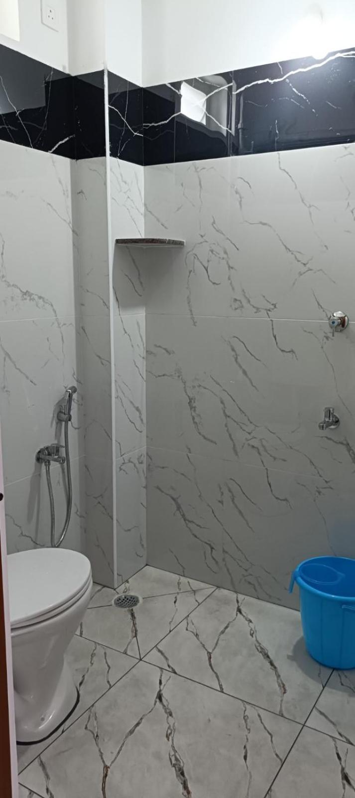 Urc Lodge Perundurai Екстериор снимка